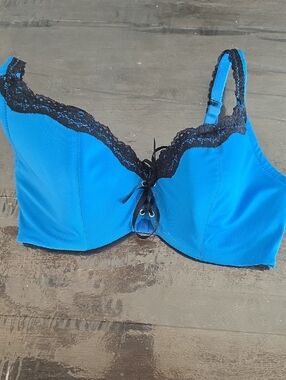 (34F) Fredrick's of Hollywood Royal Blue Lace-Trim Bra Front Ribbon Accent Wow